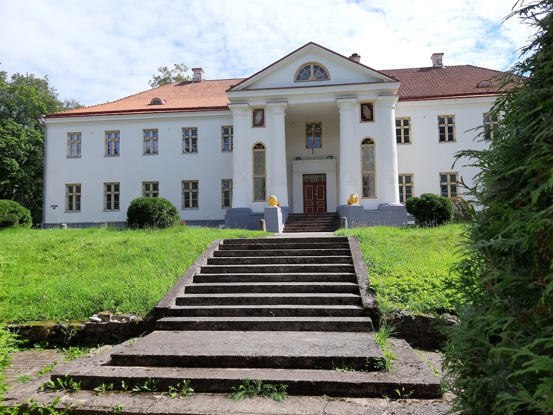 Saarest Saatseni OÜ